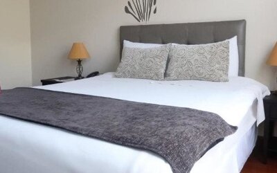 Hotel Embassy-Quito
