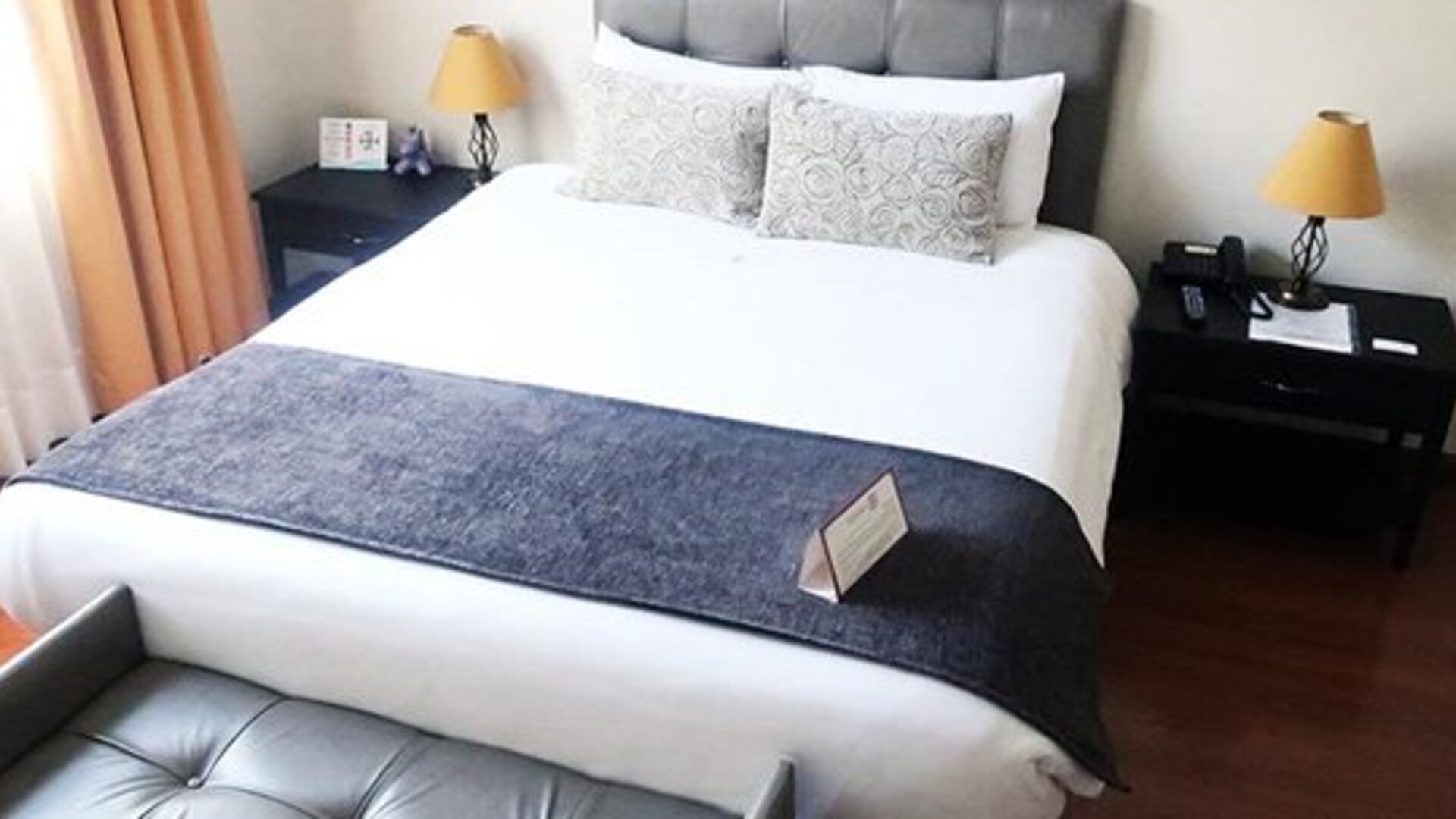 Hotel Embassy-Quito