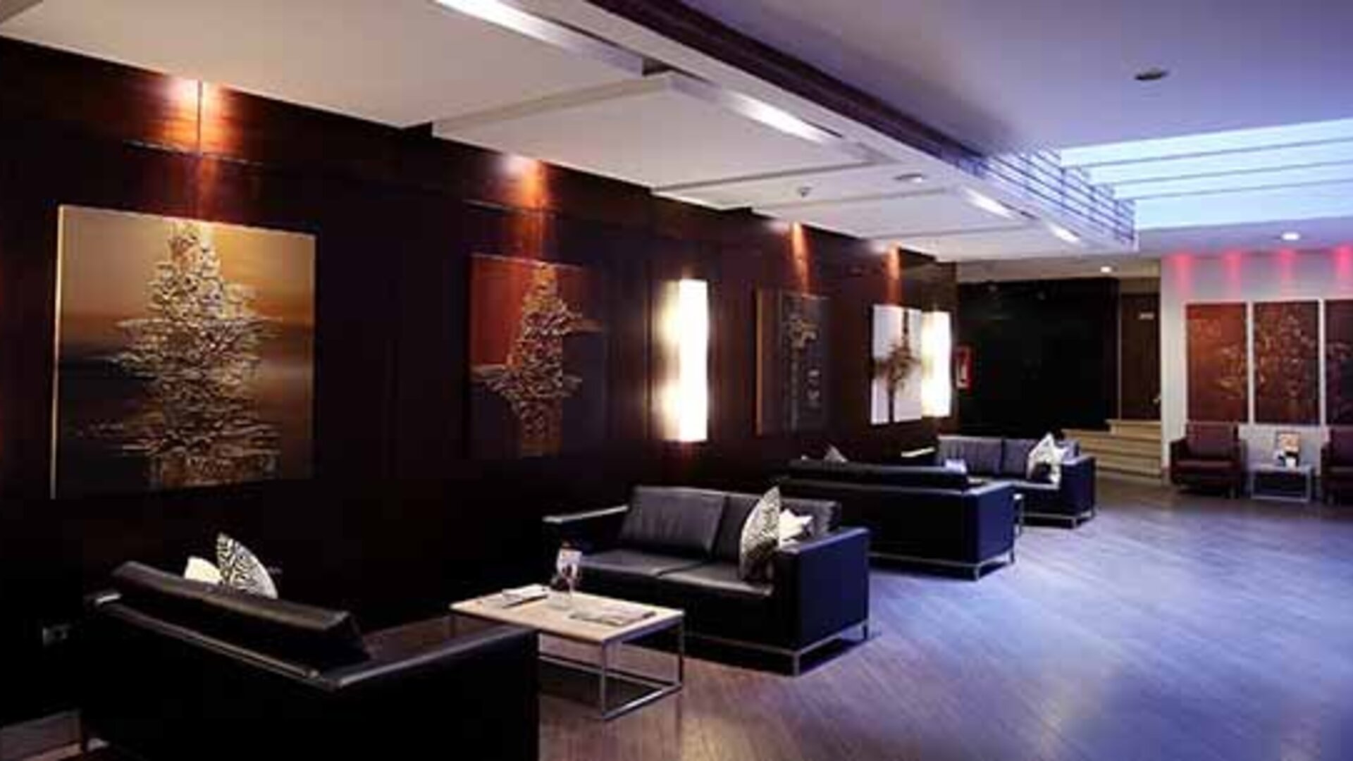 Hotel Reina Isabel