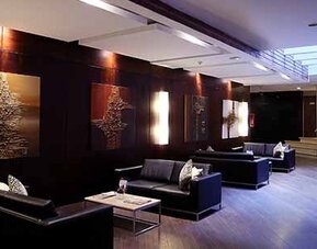 Hotel Reina Isabel