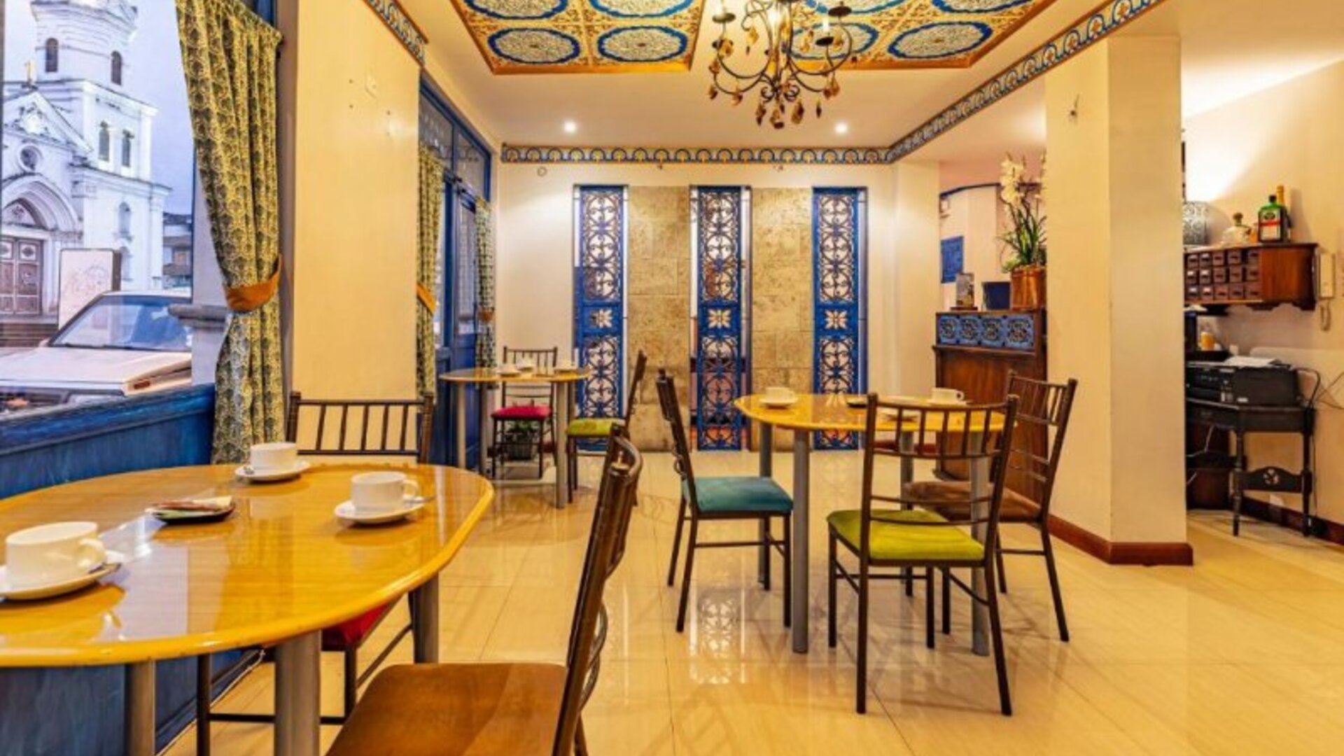 Hotel Azul De La Plaza By Chat Noir