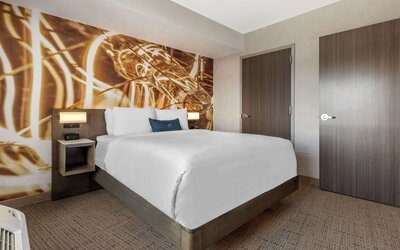 Cambria Hotel West Orange