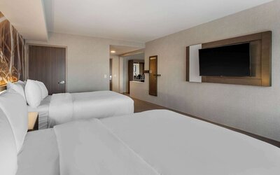 Cambria Hotel West Orange