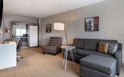 Cambria Hotel West Orange