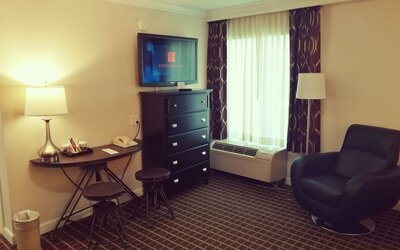 The Wilshire Grand Hotel