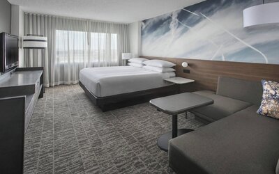 Newark Liberty International Airport Marriott