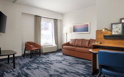 Fairfield Inn & Suites Newark Liberty International Airport
