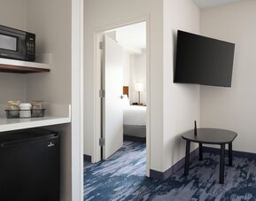 Fairfield Inn & Suites Newark Liberty International Airport