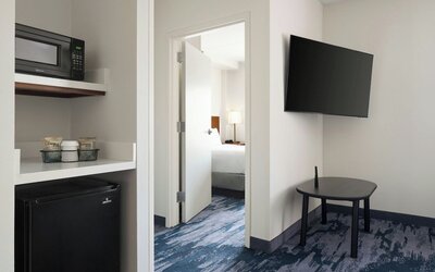 Fairfield Inn & Suites Newark Liberty International Airport