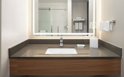 Fairfield Inn & Suites Newark Liberty International Airport