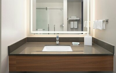 Fairfield Inn & Suites Newark Liberty International Airport