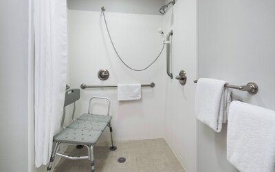 Courtyard by Marriott West Orange