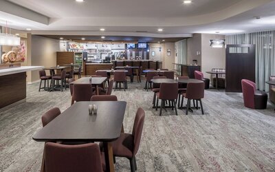 Courtyard by Marriott West Orange