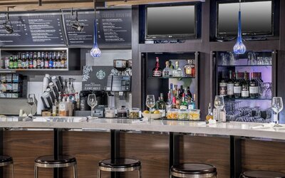 Courtyard by Marriott West Orange