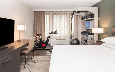 DoubleTree by Hilton Newark Penn Station