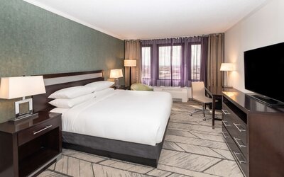 DoubleTree by Hilton Newark Penn Station