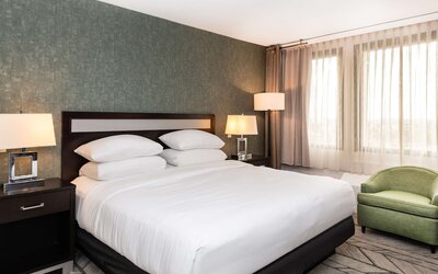 DoubleTree by Hilton Newark Penn Station