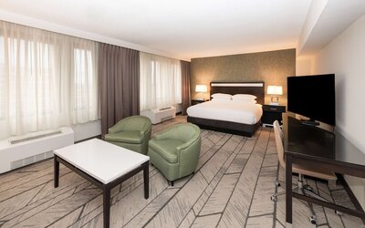 DoubleTree by Hilton Newark Penn Station