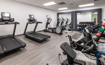 DoubleTree by Hilton Newark Penn Station