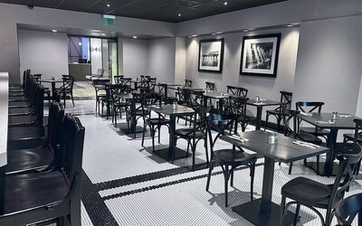 DoubleTree by Hilton Newark Penn Station