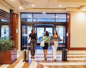 Sheraton Lincoln Harbor Hotel