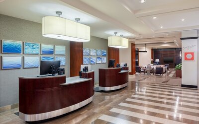 Sheraton Lincoln Harbor Hotel