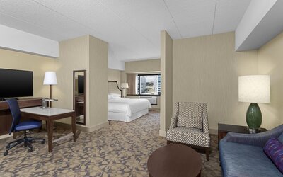 Sheraton Lincoln Harbor Hotel