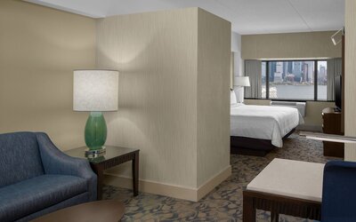 Sheraton Lincoln Harbor Hotel