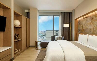 The Westin Flushing Laguardia Airport