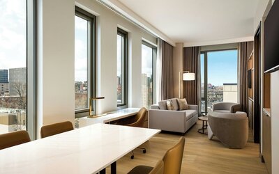 The Westin Flushing Laguardia Airport
