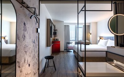 Renaissance New York Flushing Hotel at Tangram