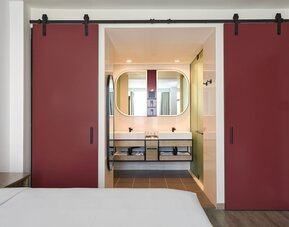 Renaissance New York Flushing Hotel at Tangram