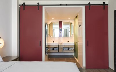 Renaissance New York Flushing Hotel at Tangram