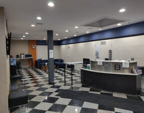 Hotel Key LaGuardia Airport