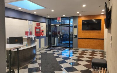 Hotel Key LaGuardia Airport