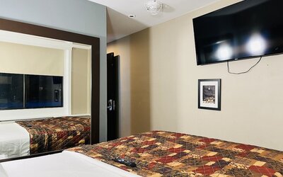 Hotel Key LaGuardia Airport