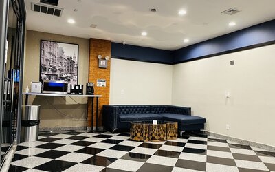 Hotel Key LaGuardia Airport