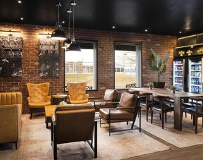Aiden by Best Western Newark Airport