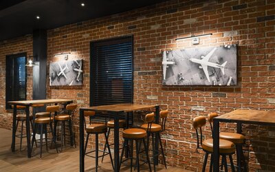 Aiden by Best Western Newark Airport