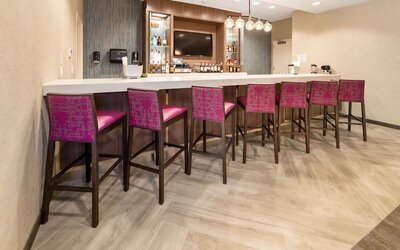 Home2 Suites by Hilton Newark Airport