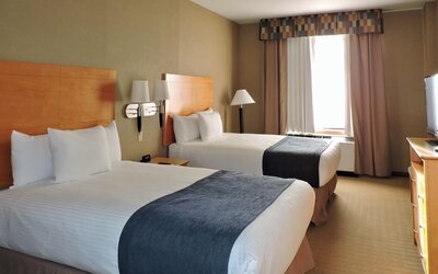 Marco LaGuardia Hotel