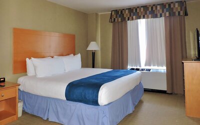 Marco LaGuardia Hotel