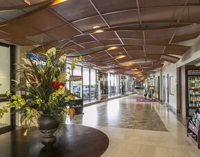 Robert Treat Hotel