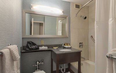 Robert Treat Hotel