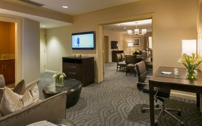 Robert Treat Hotel