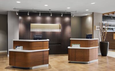 Courtyard by Marriott Newark Downtown