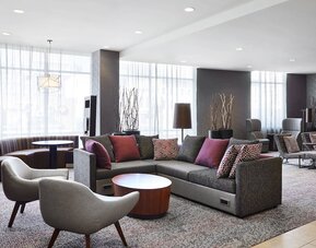 Courtyard by Marriott Newark Downtown