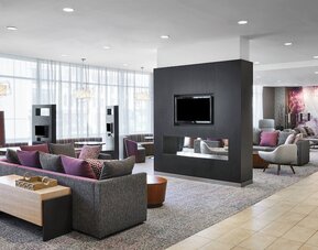Courtyard by Marriott Newark Downtown
