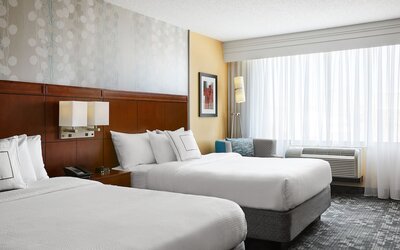 Courtyard by Marriott Newark Downtown