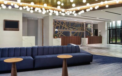 DoubleTree by Hilton Hotel Newark Airport